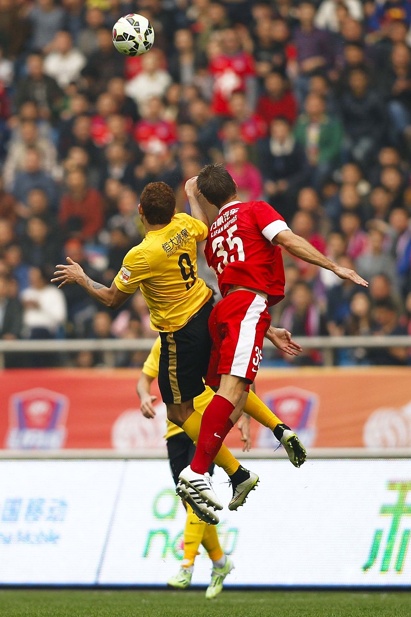 中欧app下载-赛地聚焦——意大利杯赛后热度飙升；法兰克福临场应变；信心回归；临场指挥获称赞的简单介绍